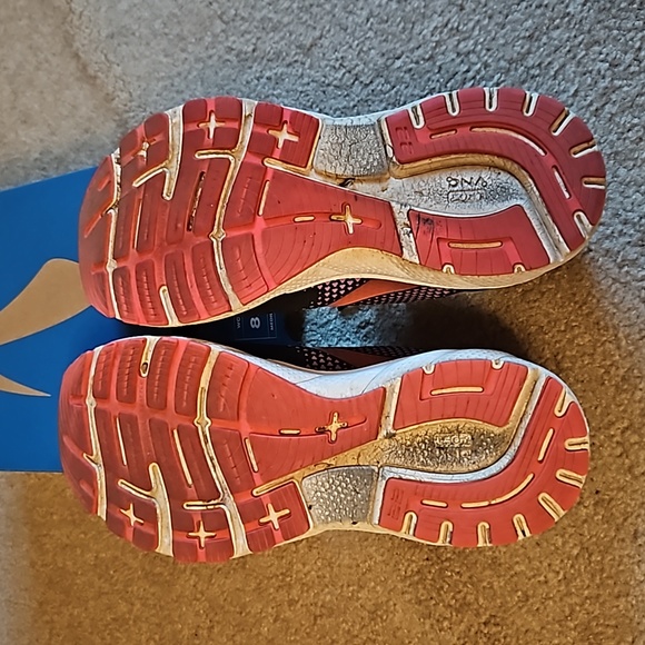 Brooks Women Adrenaline GTS22 cushion support Blue/purple/pink US 8.5 - Picture 3 of 7